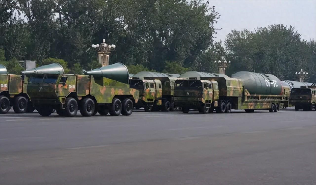 九三阅兵刚结束，这五国表态来了，尤其是新加坡，非常不一般